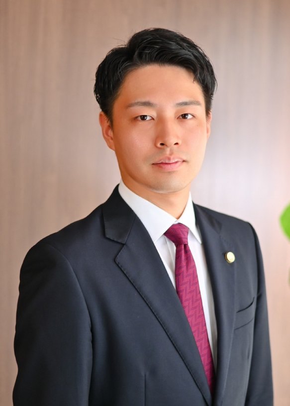 弁護士 鄭 志堅